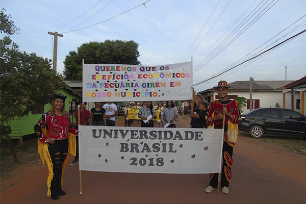 DESFILE CÍVICO 013