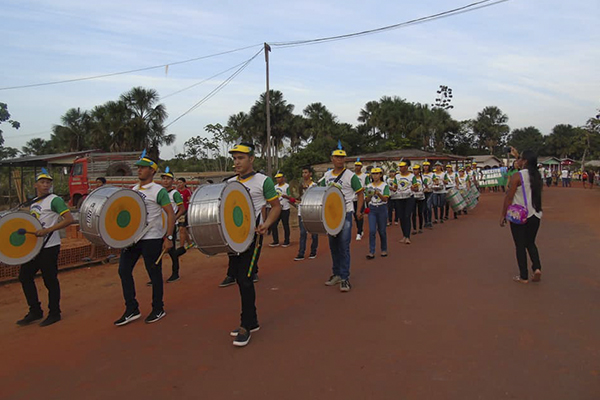 DESFILE CÍVICO 009