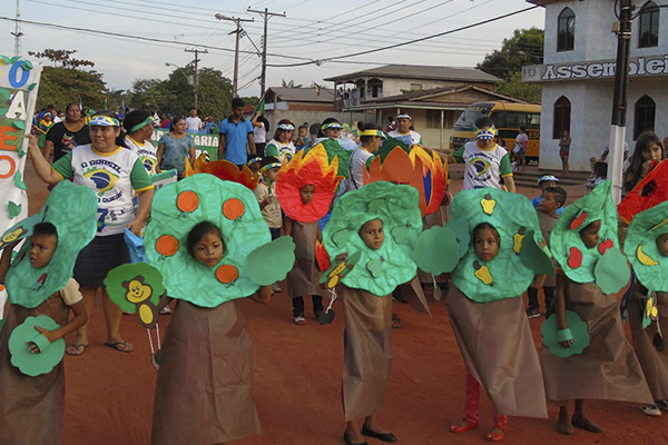 DESFILE CÍVICO 018
