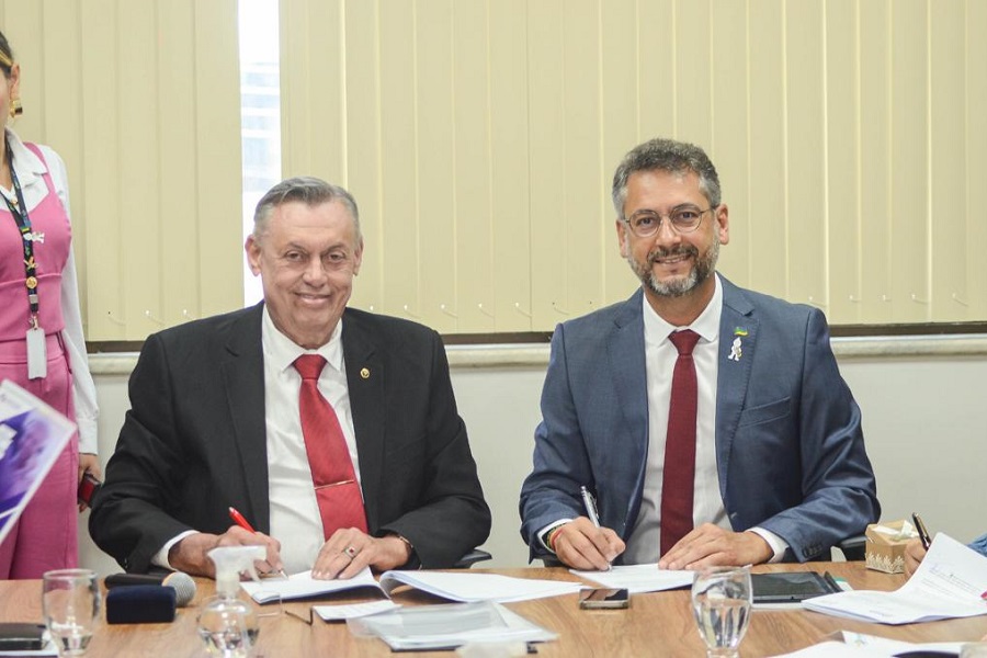 Cooperação entre Governo do Amapá e Justiça vai ajudar mulheres e levar acesso à internet