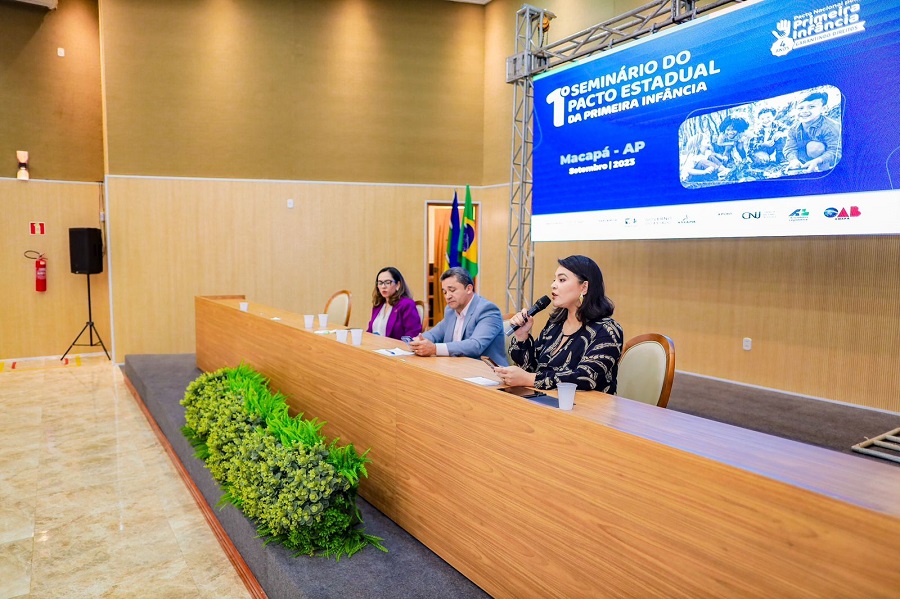 . Secretária de Políticas para Mulheres, Adrianna Ramos.  