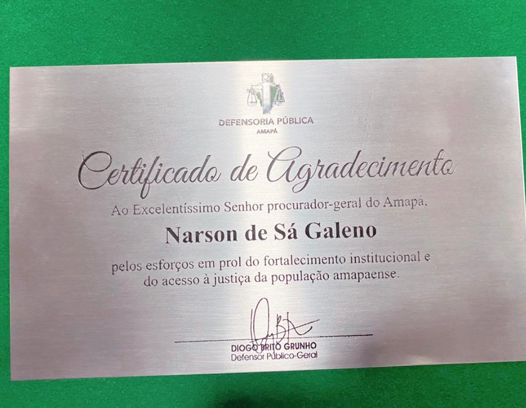 Placa de homenagem ao procurador-geral Dr. Narson Galeno