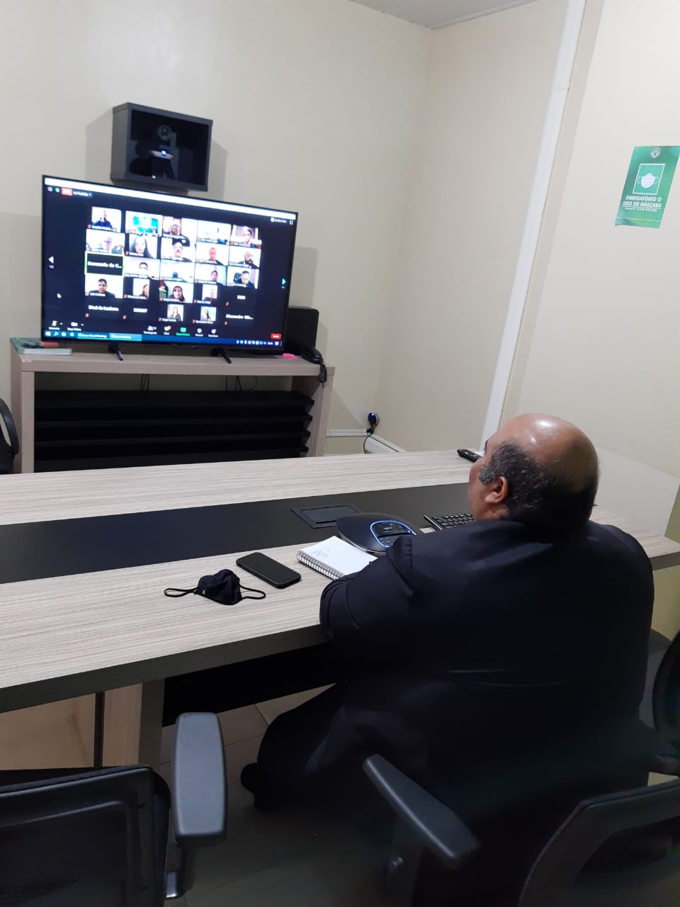 Dr. Thiago
