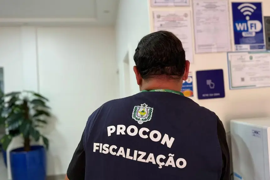Além dos direitos dos consumidores, os estabelecimentos foram orientados a respeito do atendimento prioritário às mães atípicas