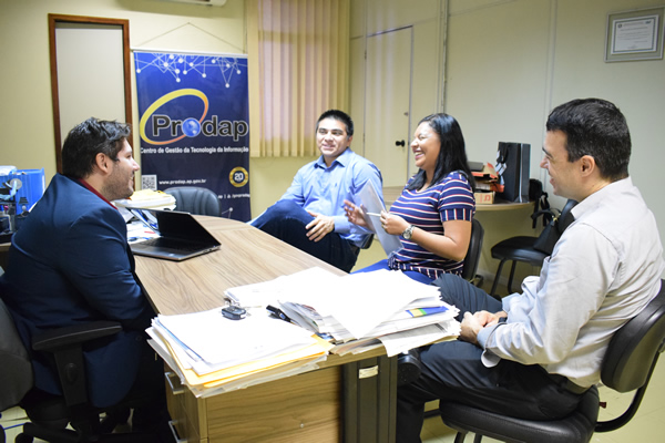 Parceria firmada entre Prodap e Sesi/Senai-AP