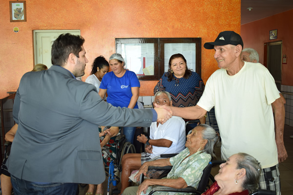 Ação solidária do projeto social do Prodap 