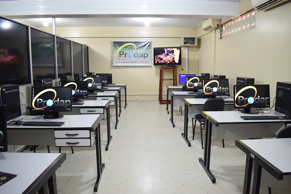 Novo laboratório de treinamento do Prodap para atender todos os servidores do estado do Amapá foto: Sidney Cardoso