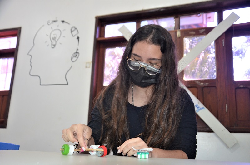 Ana Alice Barbosa - estudante