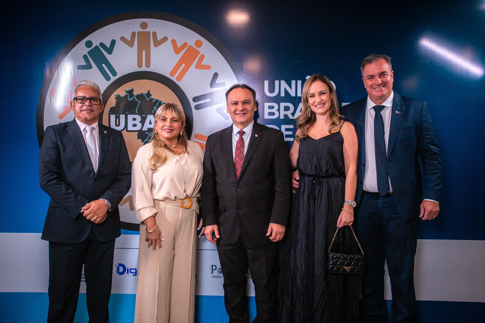 O presidente Nacional da UBAM recebe o Prefeito Emerson Toledo na Solenidade
