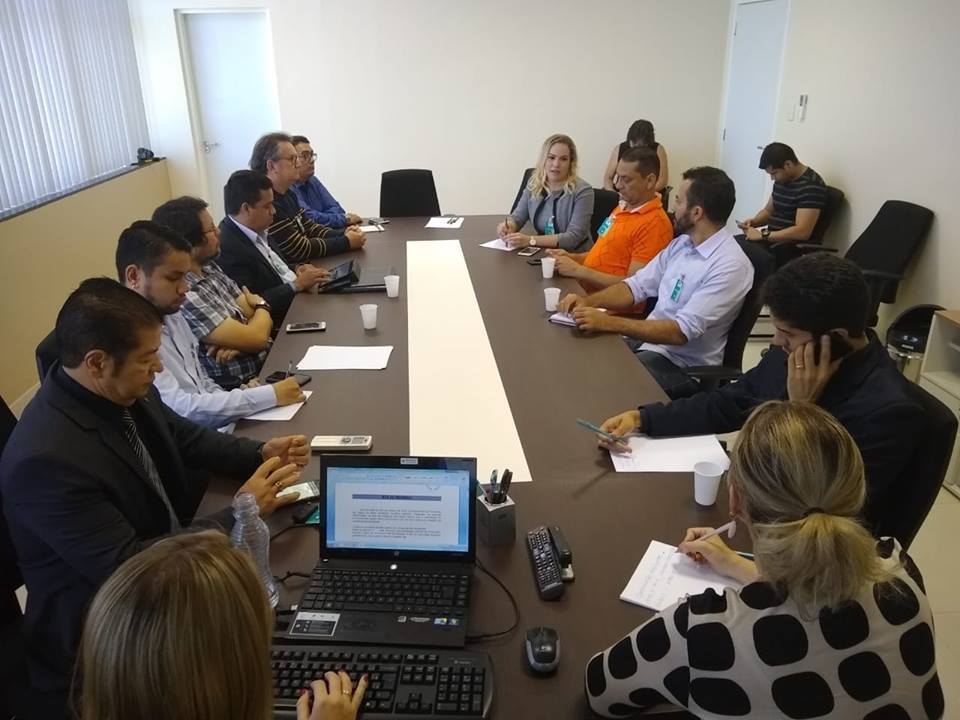 PEDRA BRANCA DO AMAPARI E SERRA DO NAVIO PEDE AO MP ESTADUAL SOLUÇÕES EM RELAÇÃO A COMPENSAÇÃO AMBIENTAL