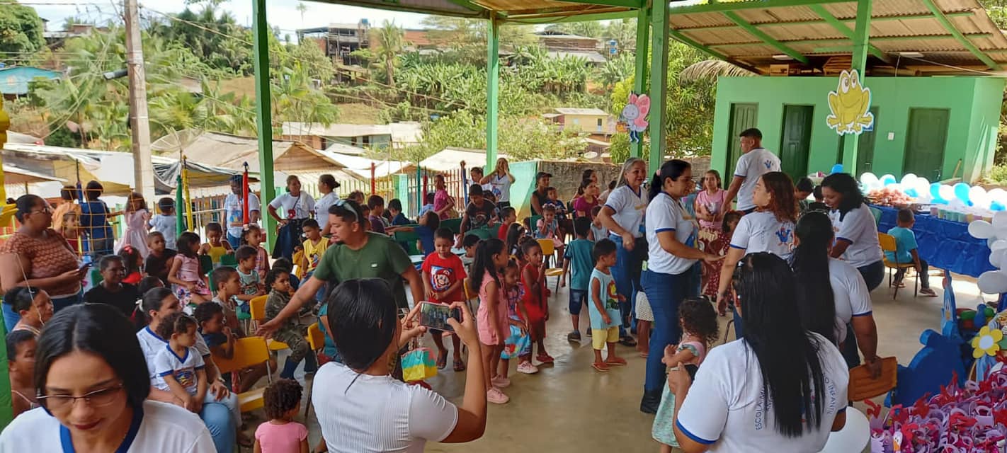 Dia das Crianças no Distrito de Lourenço