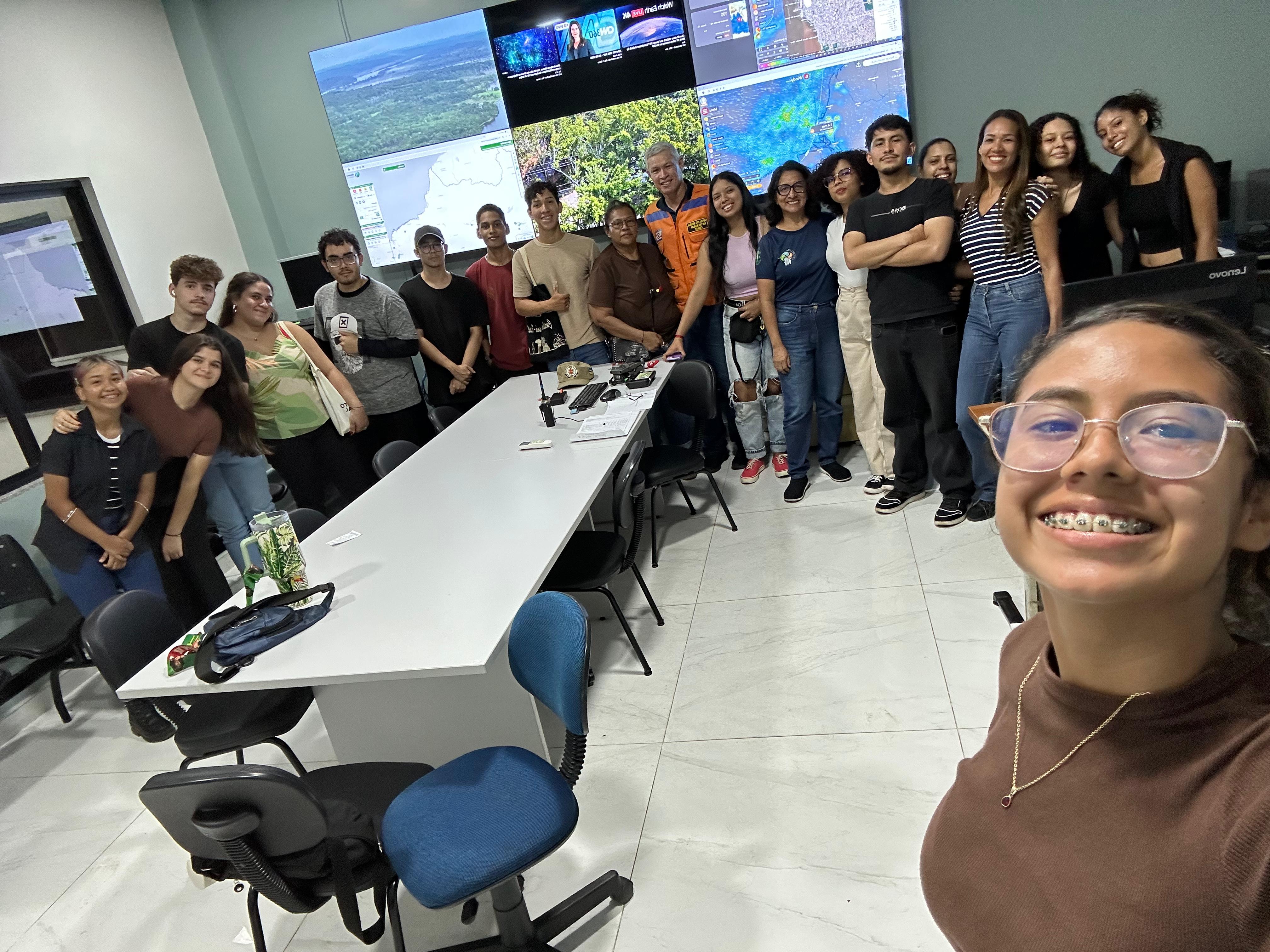 Defesa Civil Estadual promove palestra e visita técnica para acadêmicos de Ciências Ambientais da UNIFAP