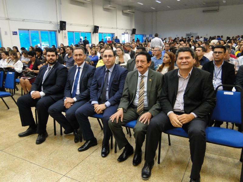 Governador recomenda qualificação do gasto público em evento do TCE