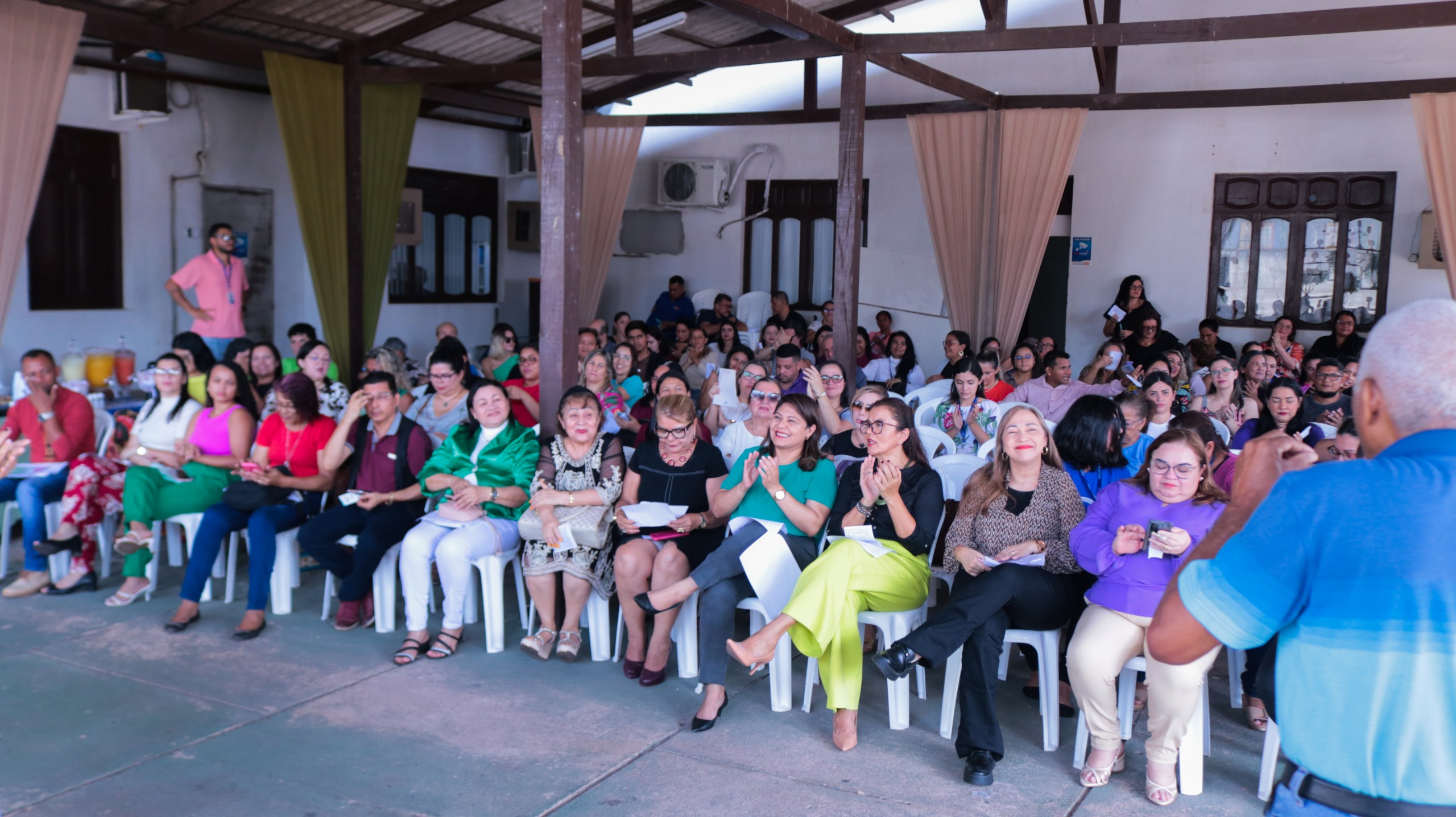 Secretaria de Educação promove cerimônia em homenagem aos servidores públicos do Amapá