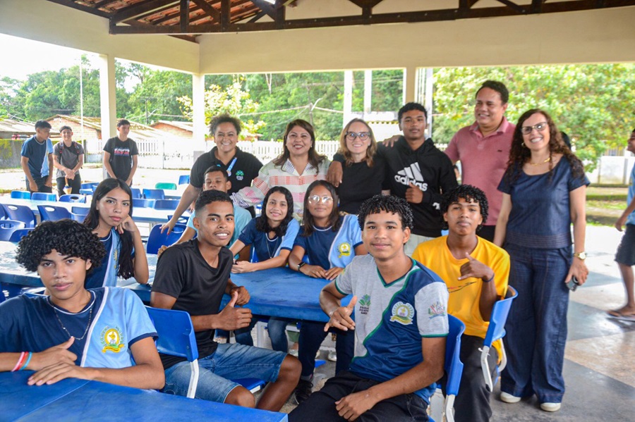 Governo do Amapá e FNDE realizam visita técnica para auxiliar prestação de contas de escolas, em Tartarugalzinho e Pracuúba
