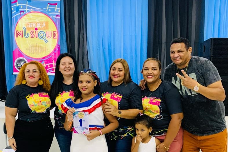 Escola Bilíngue Marly Maria conquista o 1º lugar em Concurso Estadual de Cultura Francesa