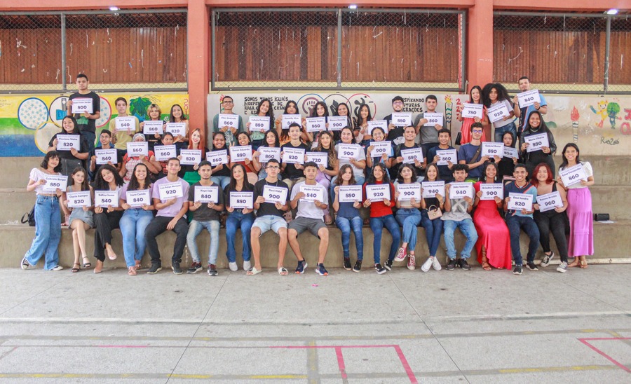 Escolas estaduais comemoram bons resultados na redação do Enem 2022