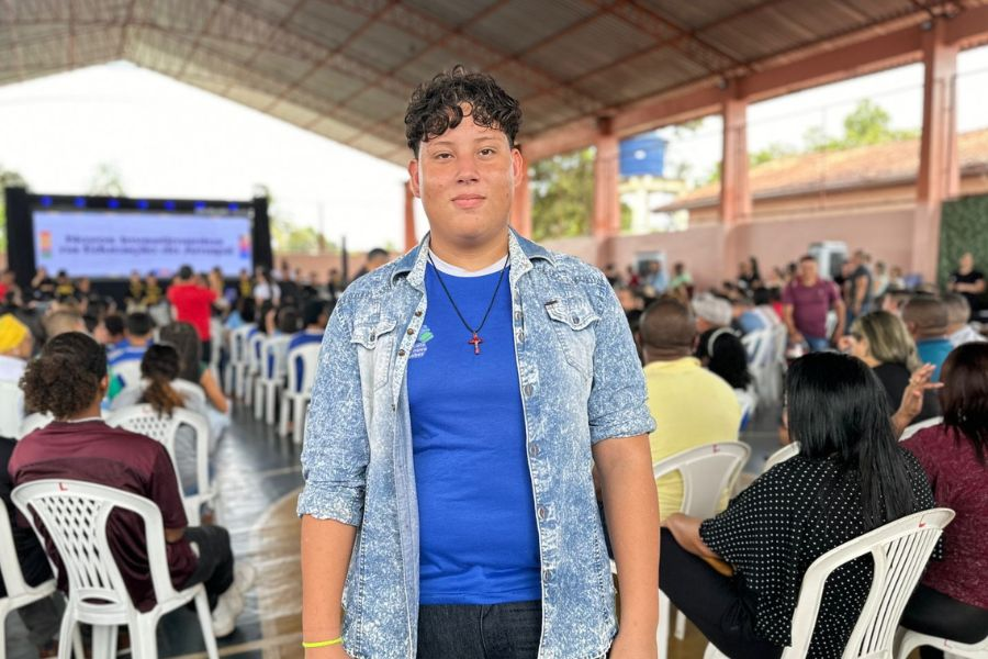 ‘Com a educação sendo valorizada, nós teremos um futuro melhor’, diz estudante sobre o programa ‘Escola Melhor’