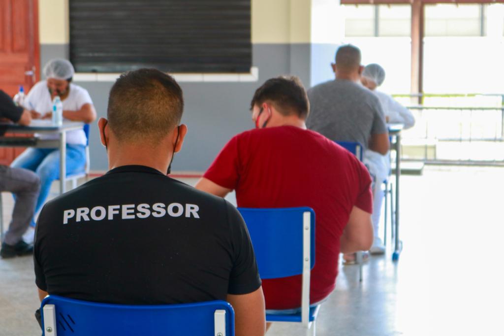 'Dia D’: profissionais da educação relatam os sentimentos ao receberem vacina contra covid-19