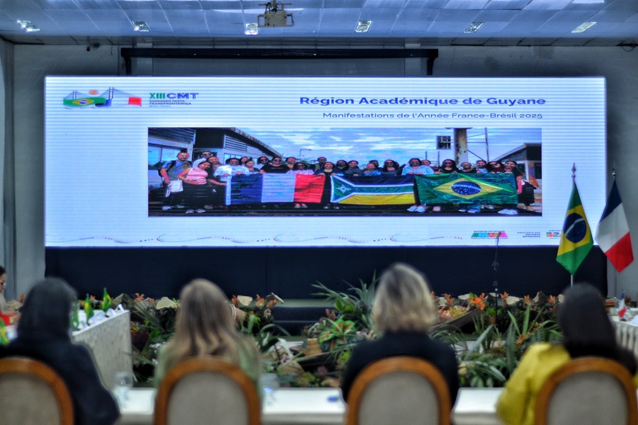 Governo do Amapá e autoridades francesas alinham criação de escolas bilíngues e o fortalecimento de pesquisas na fronteira