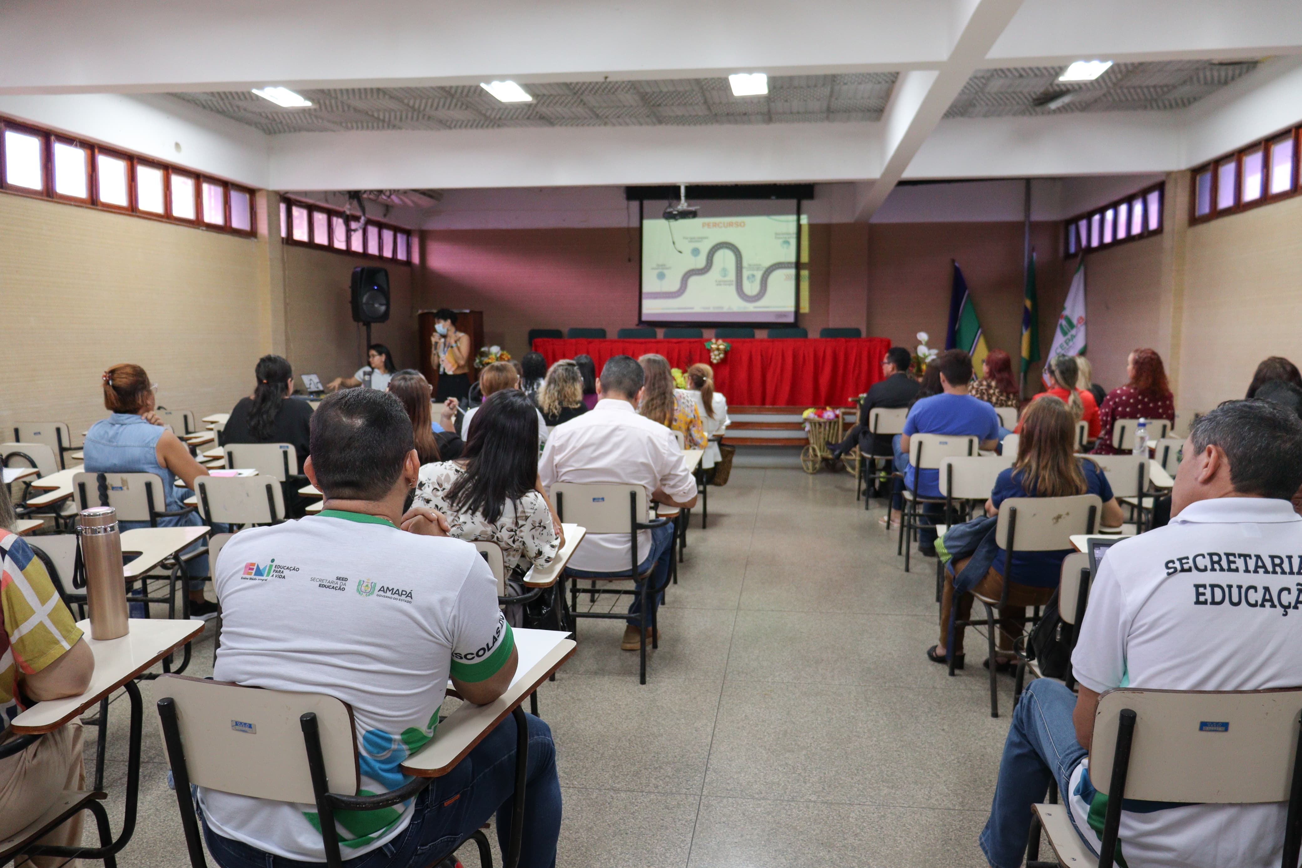 Governado do Amapá dá continuidade a implantação de política para educação profissionalizante nas escolas públicas