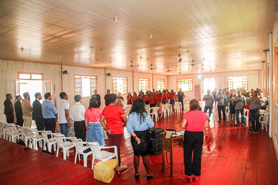 Governo do Amapá inaugura anexo escolar para facilitar acesso de estudantes, em Mazagão