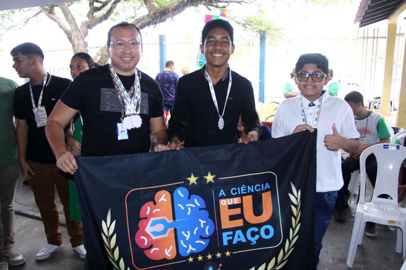 ‘Essa conquista é reflexo do nosso trabalho’, diz professor orientador de seis projetos premiados na 12ª Feira de Ciências do Amapá