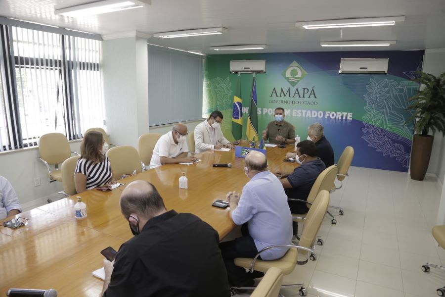 Compensação de perdas: Governador Waldez repassa R$ 10 milhões às prefeituras; 50% é para educação