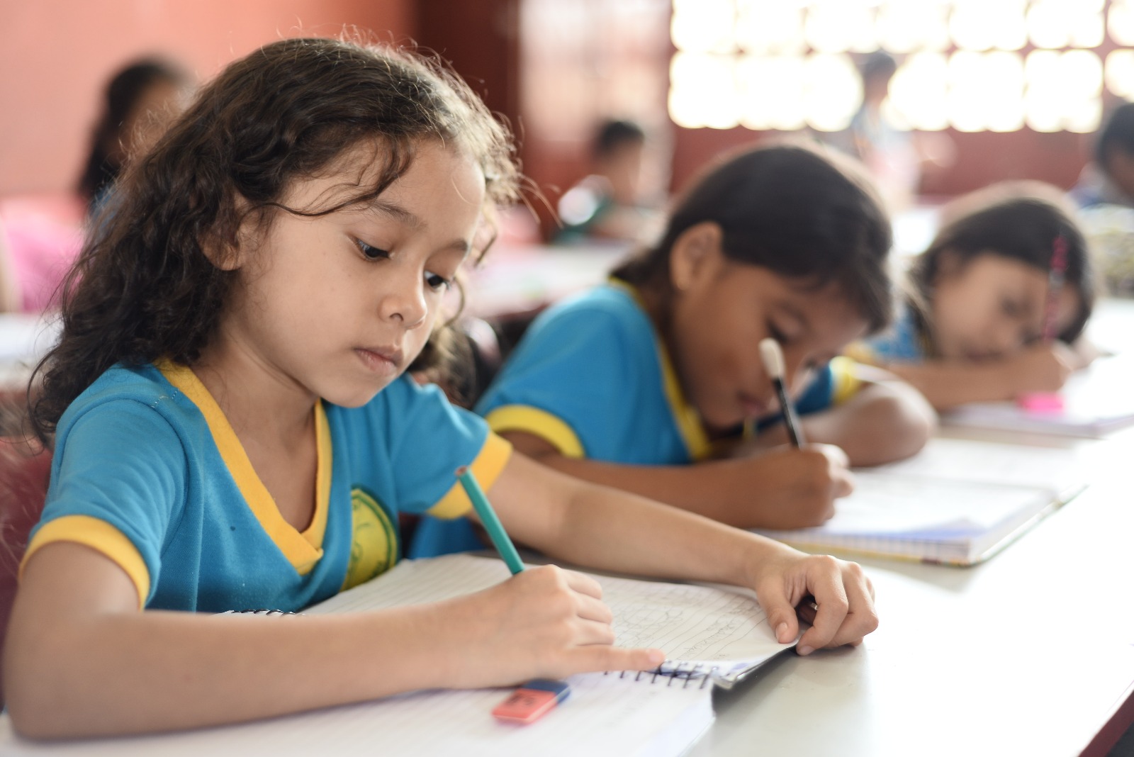 Amapá avança e atinge patamar de 42% de crianças alfabetizadas no 2º ano do ensino fundamental
