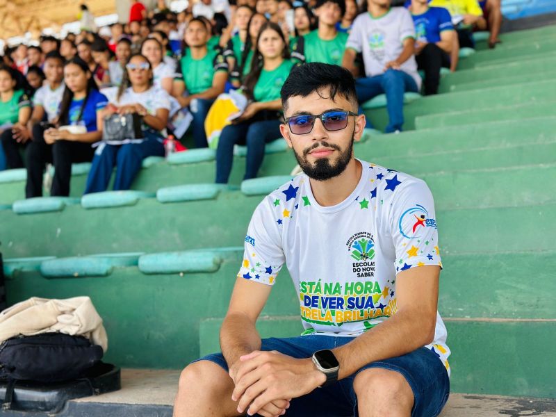 ‘O Enem é a porta de entrada para um futuro melhor’, diz professor do Bailique no 'Aulão Show' do Governo do Amapá