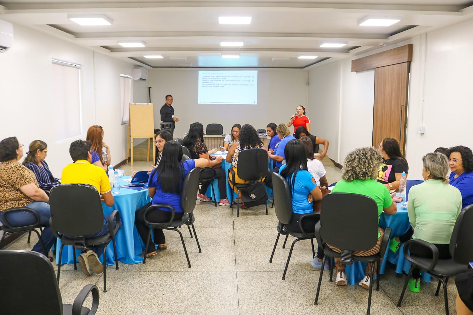 Amapá forma gestores e coordenadores para o Programa Criança Alfabetizada nos 16 municípios