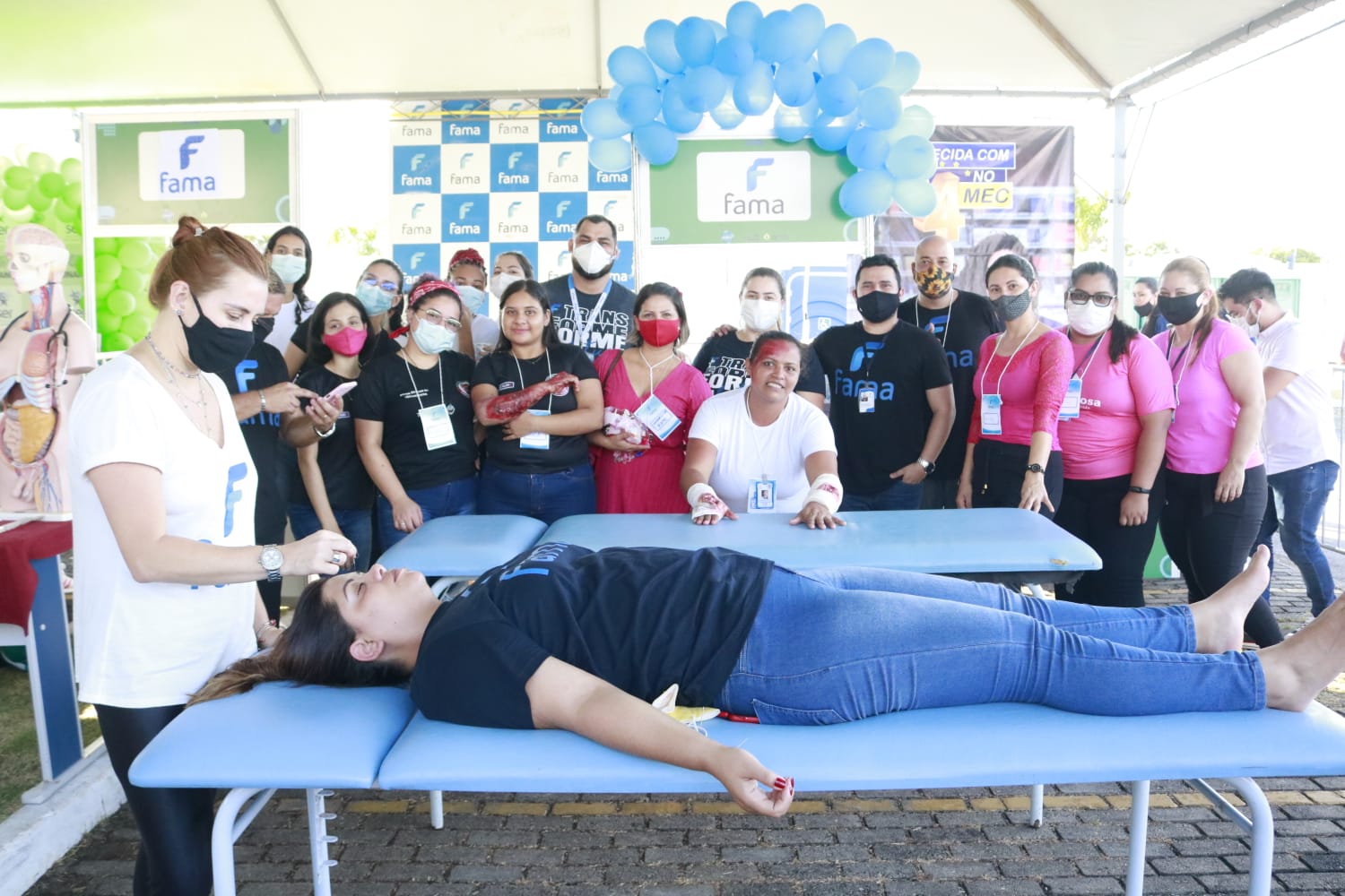 Central do Enem: Feira de Profissões tira dúvidas sobre cursos superiores durante Aulão Show