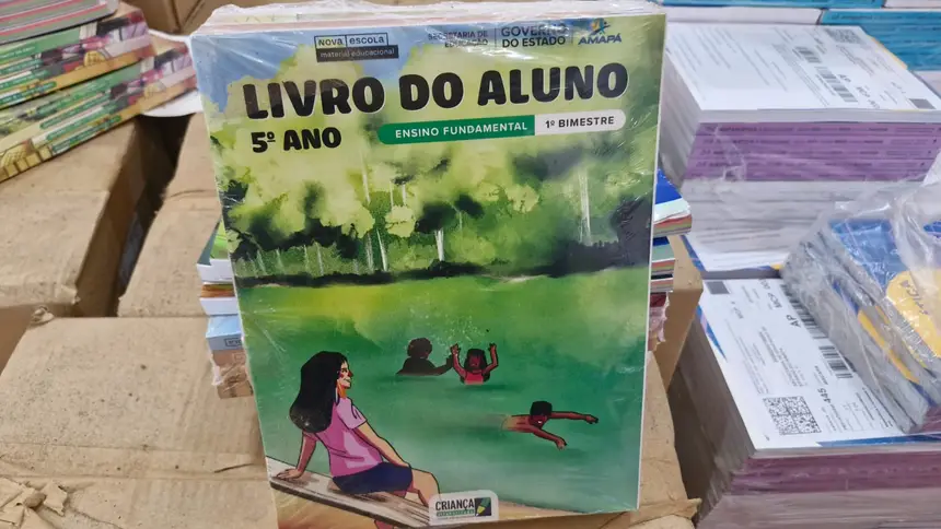 Dia Nacional do Livro Didático: Governo do Estado garante distribuição de livros para estudantes da rede pública