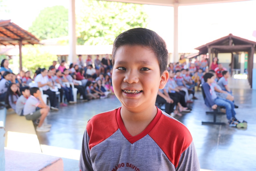 'Ajuda a nos tornar melhores', destaca estudante de 10 anos sobre o projeto Polícia Civil nas Escolas