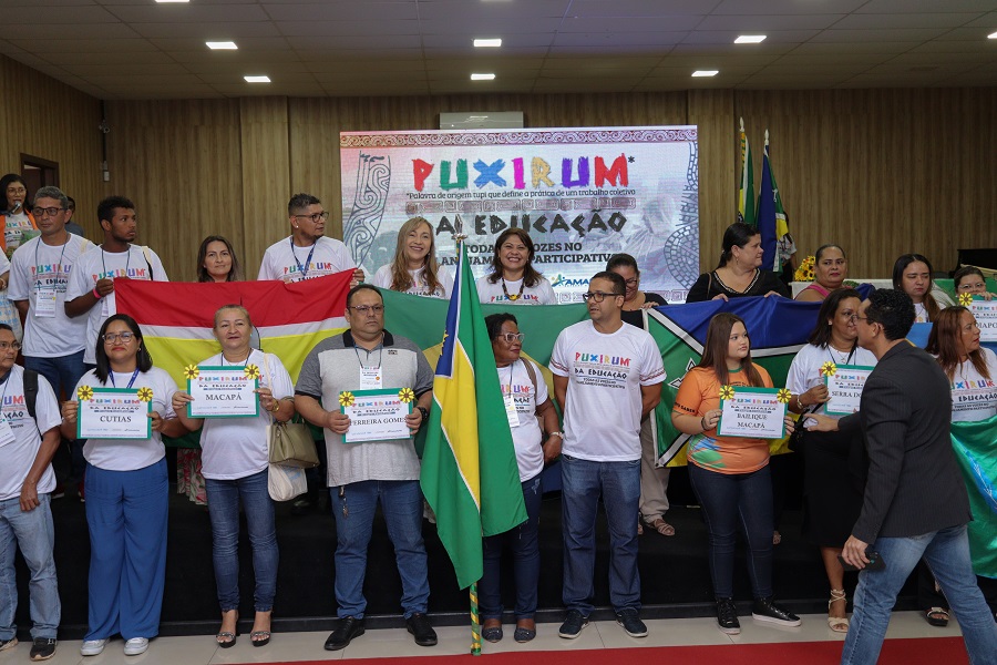 Governo do Estado reúne representantes dos 16 municípios para debater novo plano educacional estratégico do Amapá