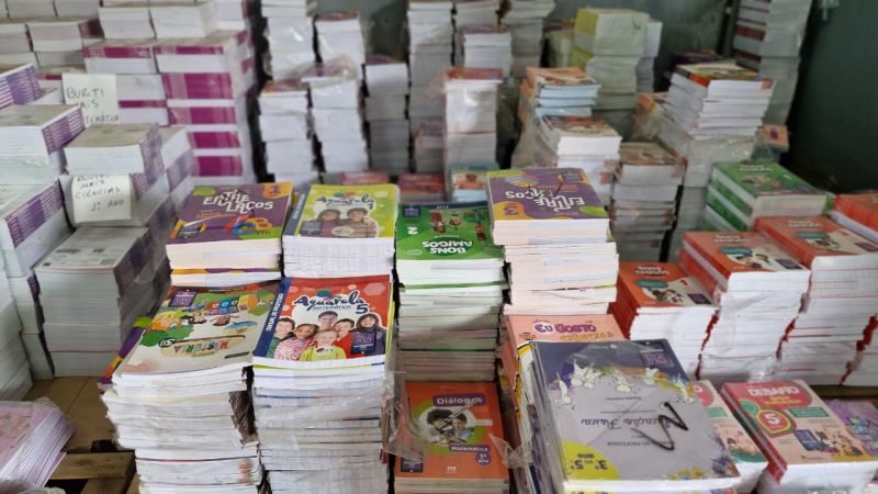 Governo do Amapá lança edital para financiar a publicação de livros educacionais; veja como participar