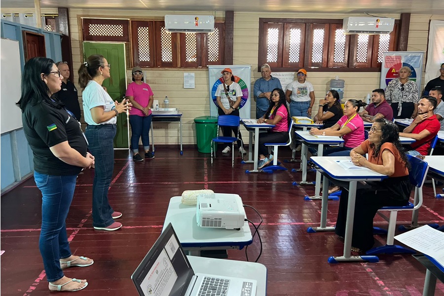Governo do Amapá realiza visitas técnicas nas escolas estaduais do Arquipélago do Bailique