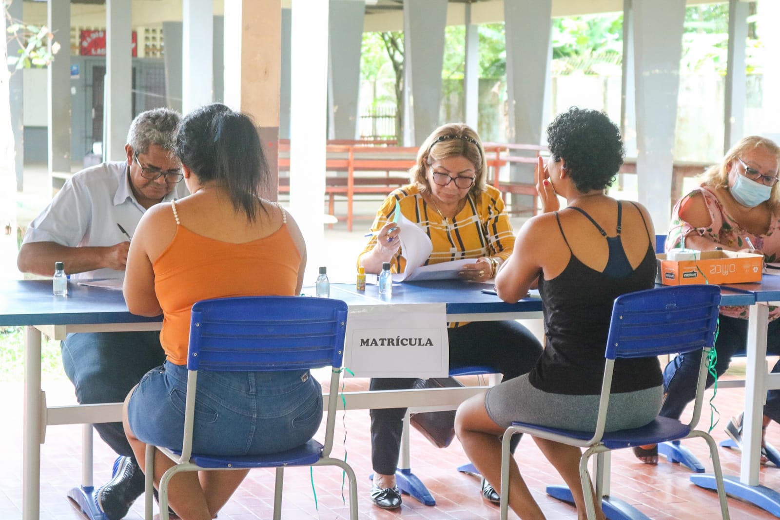 Mais de 7 mil vagas ainda estão disponíveis para EJA e ensino médio na rede estadual