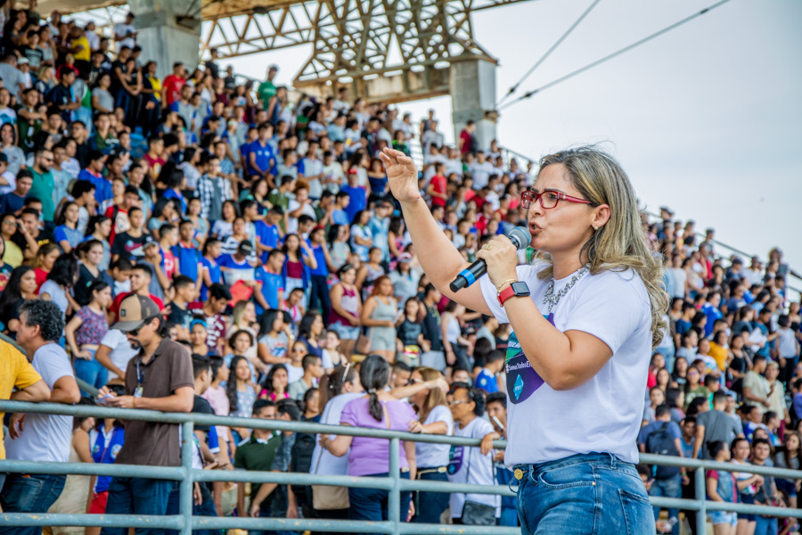 Mais de 5 mil candidatos ao Enem assistem a ‘Aulão no Meio do Mundo’