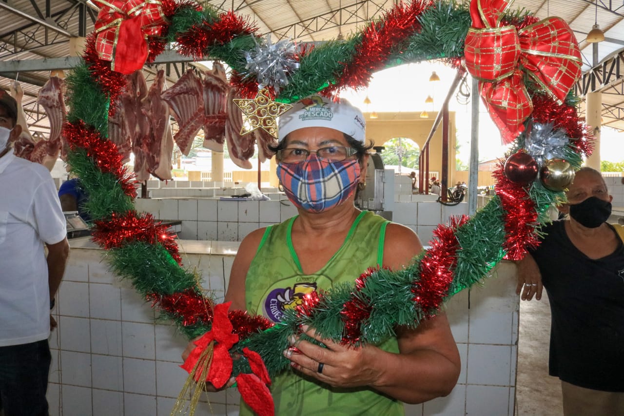 Projeto Natal da Solidariedade chega aos feirantes e moradores do bairro Perpétuo Socorro