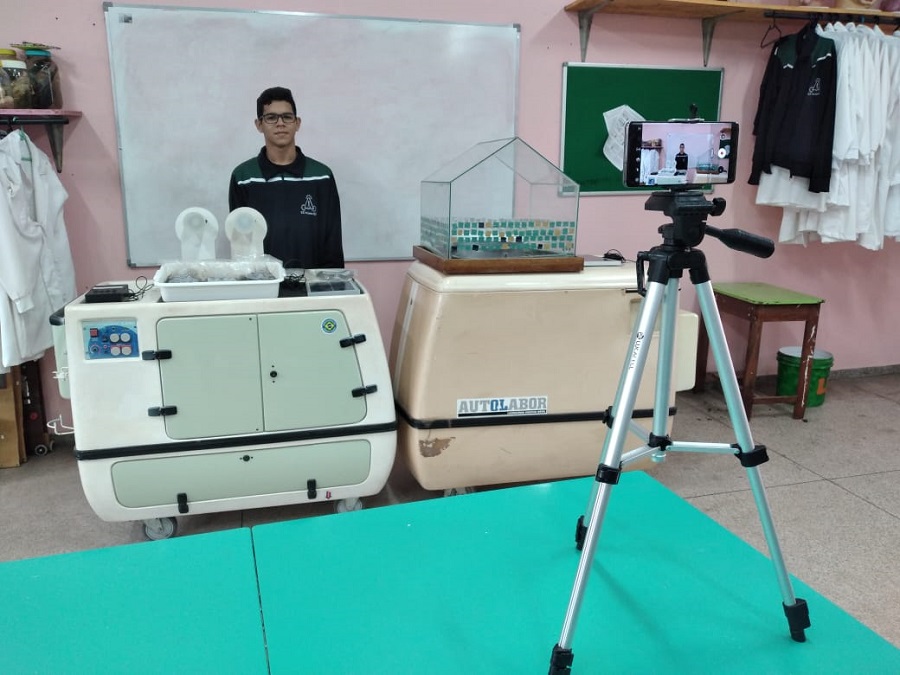 Escolas do estado têm projetos premiados em feira de Ciência e Engenharia