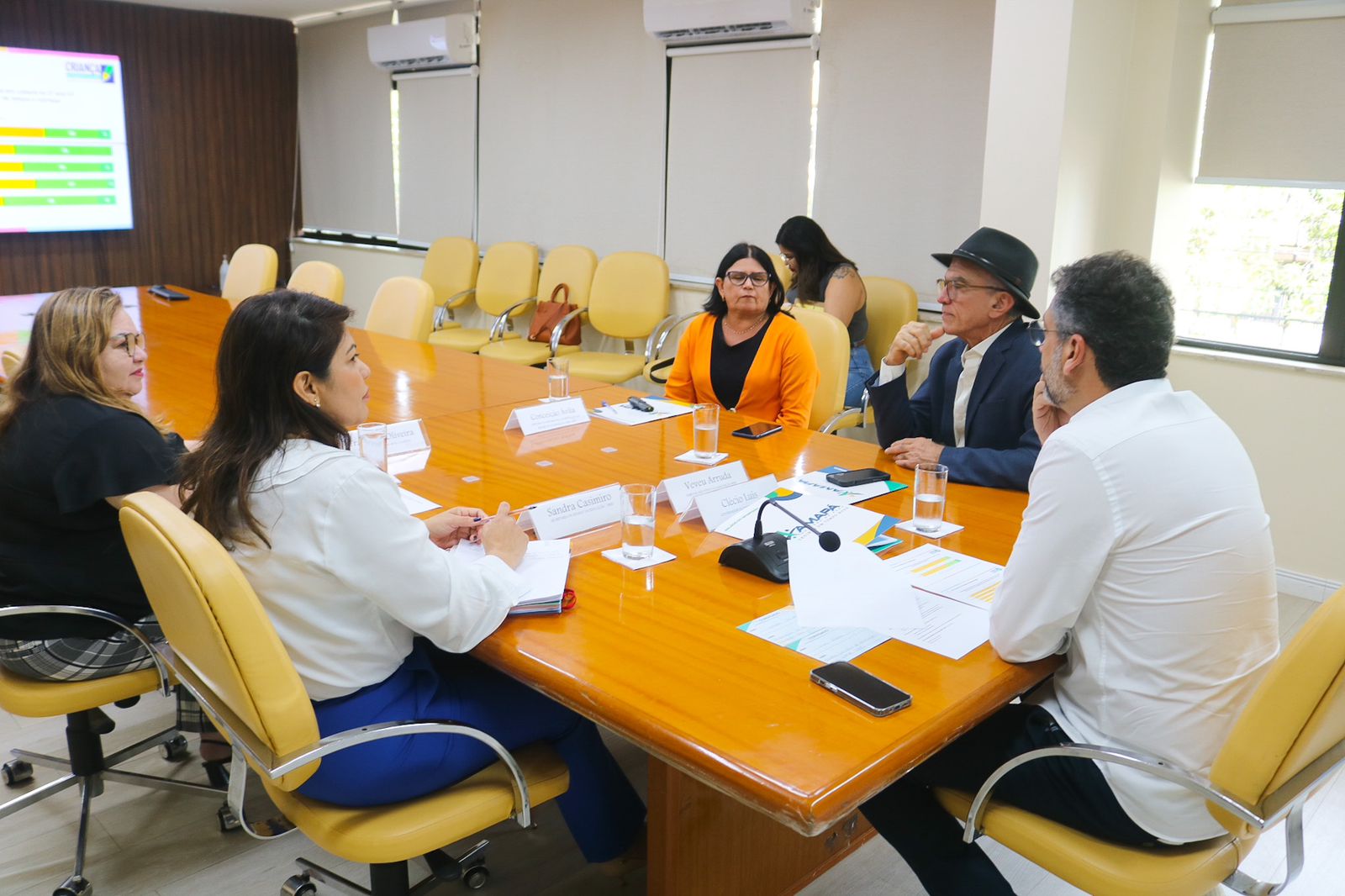 Governo do Amapá discute estratégias para fortalecer Programa Criança Alfabetizada