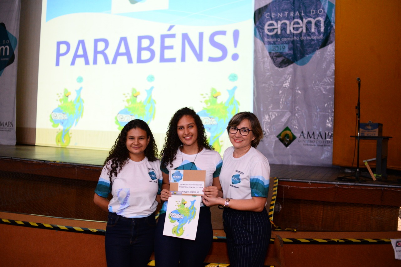 Aluna da escola Gabriel de Almeida Café vence concurso da mascote da Central do Enem