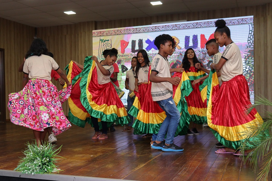 Governo do Amapá anuncia concurso literário e incentiva o protagonismo estudantil em celebração ao Dia do Estudante