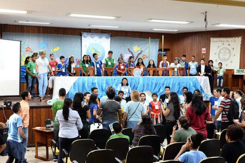 Estudantes apresentam projetos socioambientais em Conferência pelo Meio Ambiente no Amapá