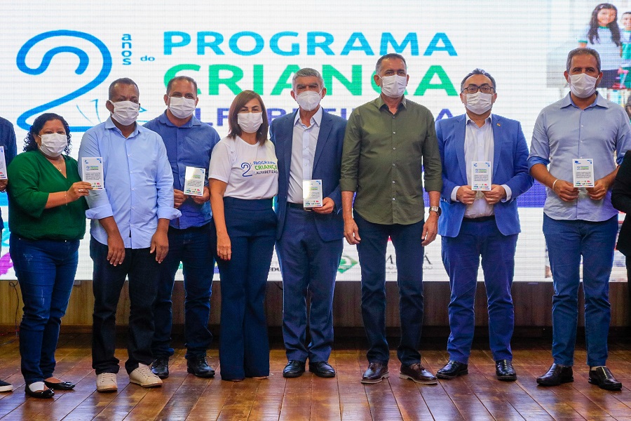 Governo do Amapá e prefeituras repactuam o programa Criança Alfabetizada