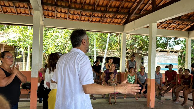 Governador Clécio Luís anuncia ações imediatas após incêndio em escola no Ipixuna Miranda, na Zona Rural de Macapá