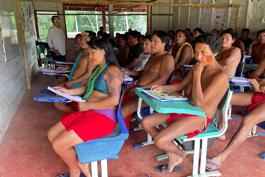 Governo do Amapá forma 56 professores indígenas Wajãpi para atuar no ensino infantil e fundamental