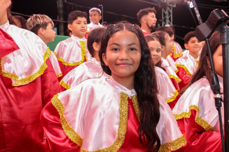 ‘A gente ensaiou pra fazer bem bonito’, diz aluna sobre apresentações da Cantata Natalina das Escolas Estaduais de Macapá