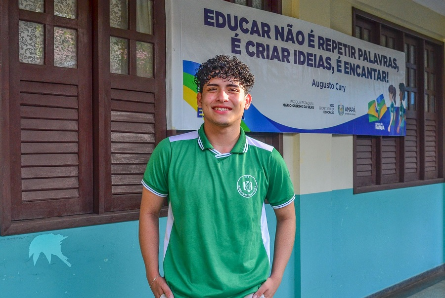 ‘Espero aprender com determinação’, diz um dos mais de 115 mil alunos que voltaram às aulas na rede estadual de ensino